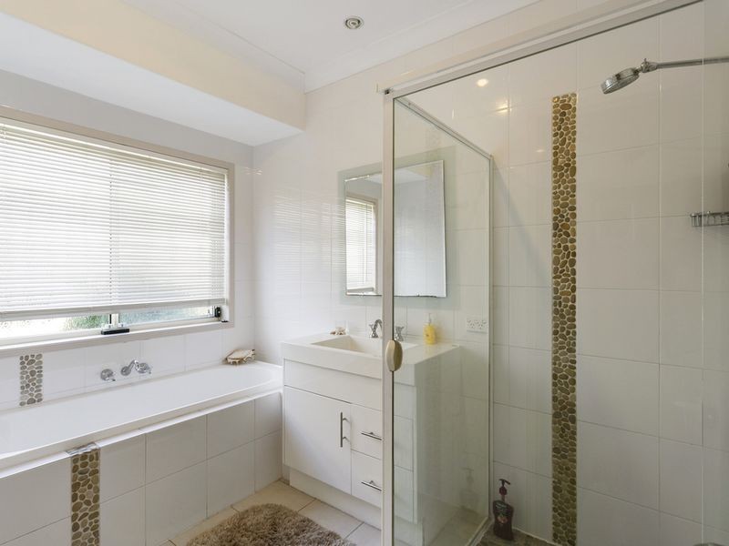 Pacific Pines QLD 4211