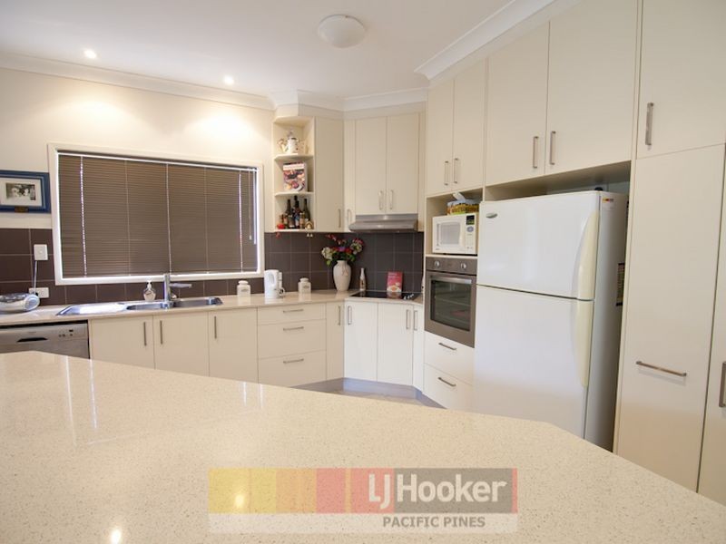 15 B Shannonbrook Grove, Oxenford QLD 4210