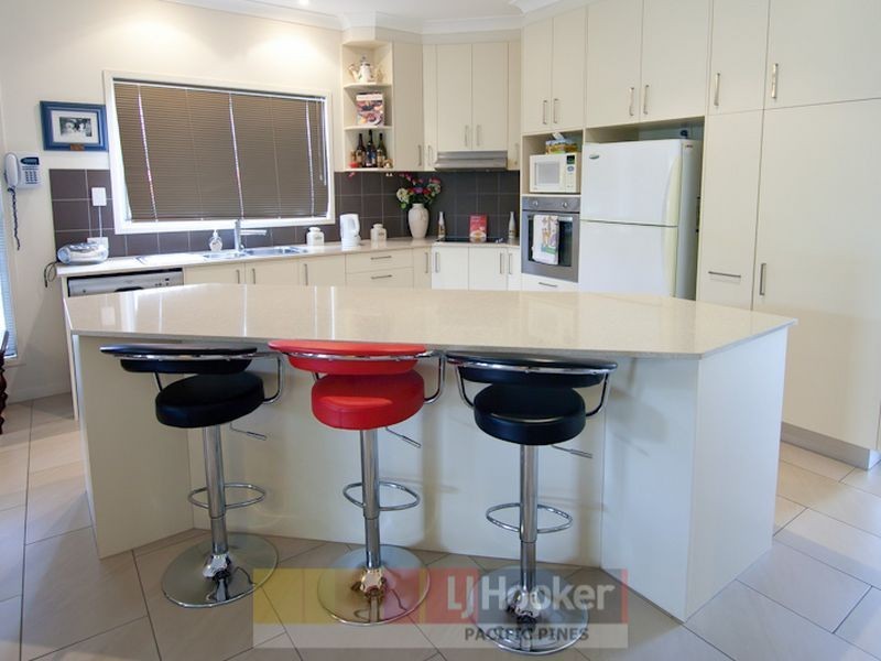 15 B Shannonbrook Grove, Oxenford QLD 4210