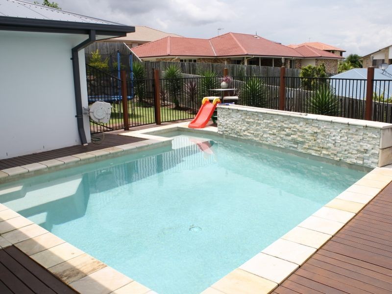 11 Brunswick Street, Pacific Pines QLD 4211