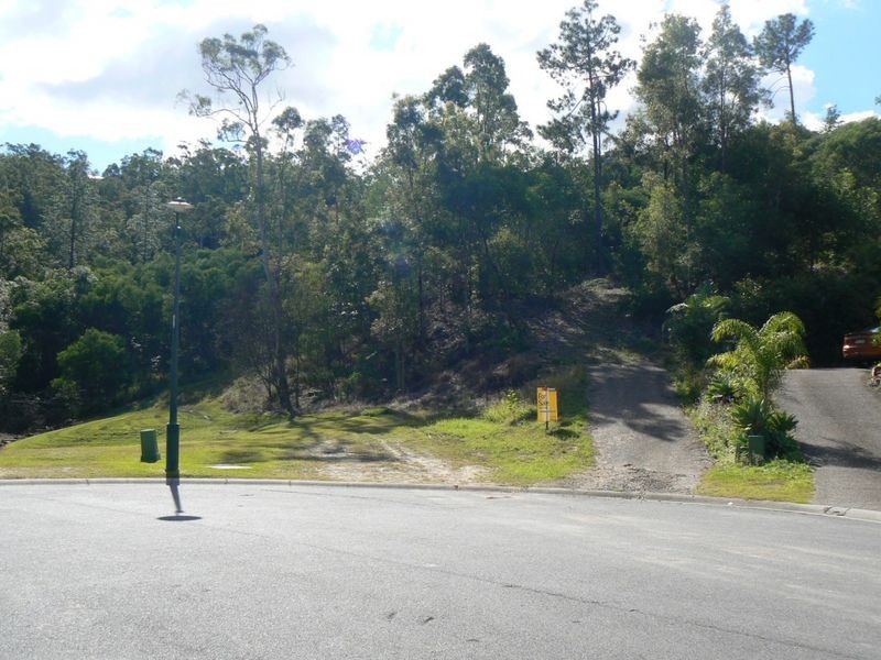 29 Matzia Avenue, Pacific Pines QLD 4211