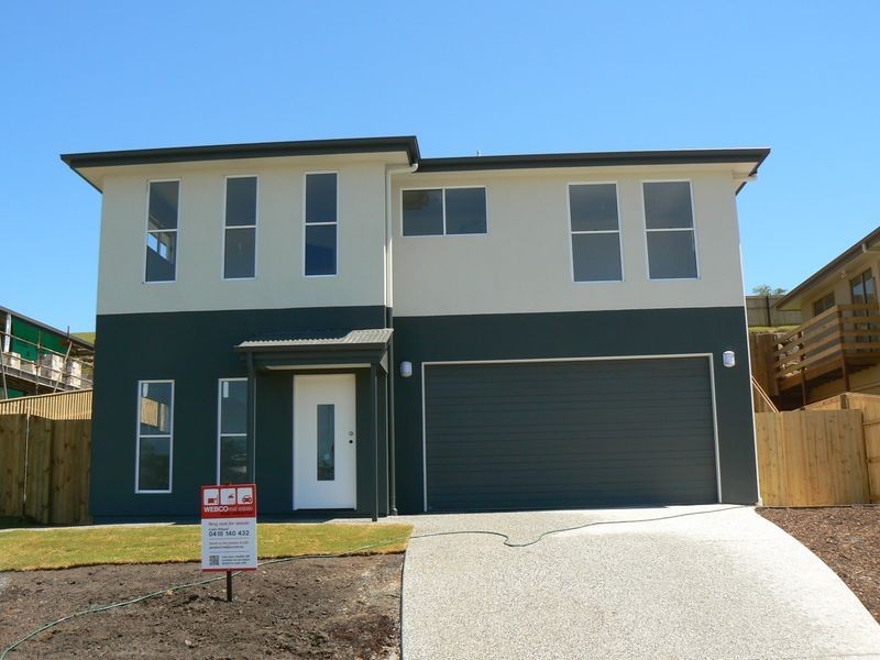 29 Hadrian Crescent, Pacific Pines QLD 4211