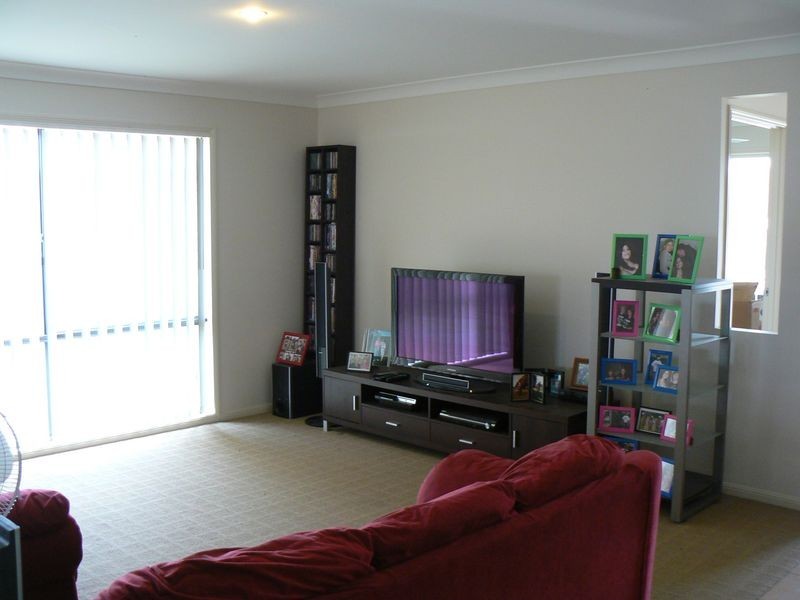 262 Universal Street, Oxenford QLD 4210