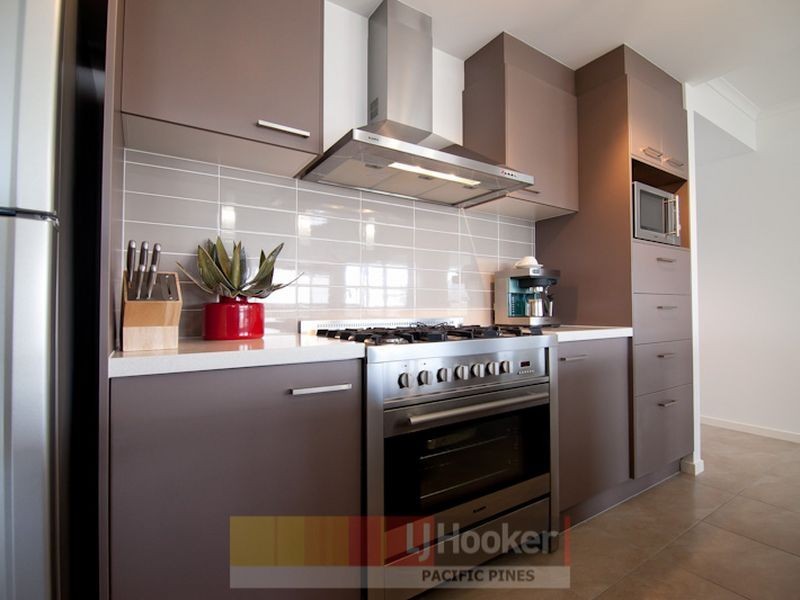 13 Yarrayne Valley Drive, Upper Coomera QLD 4209