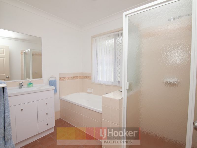 11 Kea Lane, Oxenford QLD 4210