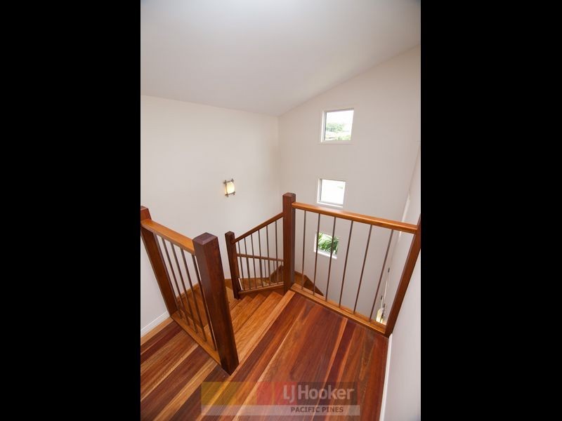 16 Sandow Street, Pacific Pines QLD 4211