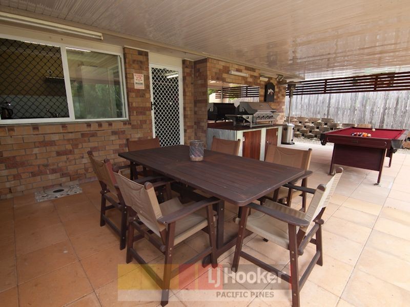 11 Pinedale Street, Oxenford QLD 4210