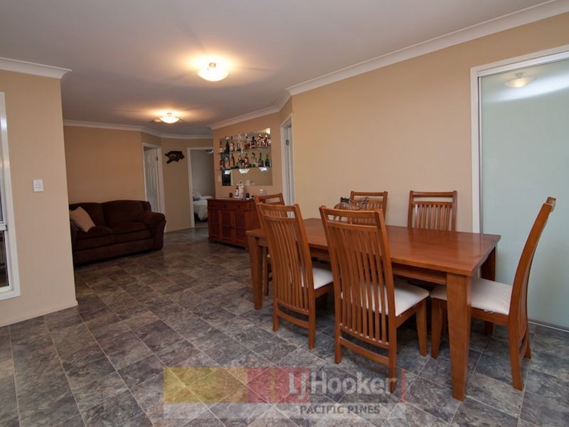 11 Pinedale Street, Oxenford QLD 4210