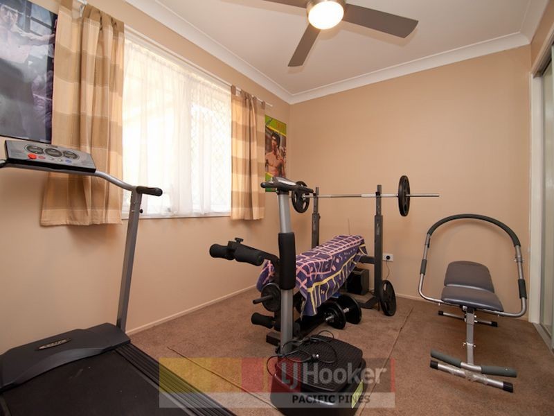 11 Pinedale Street, Oxenford QLD 4210