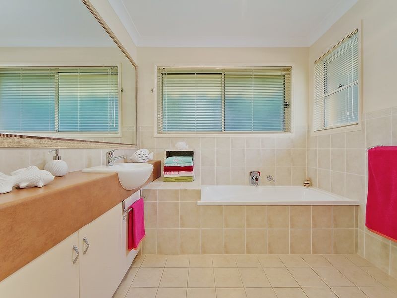 15 Keneally Street, Maudsland QLD 4210