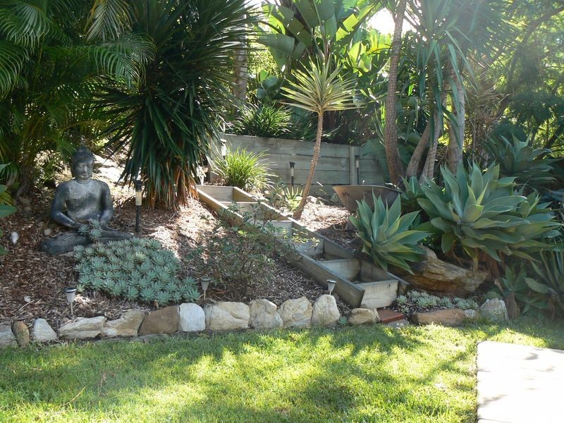 2 Adventure Avenue, Oxenford QLD 4210