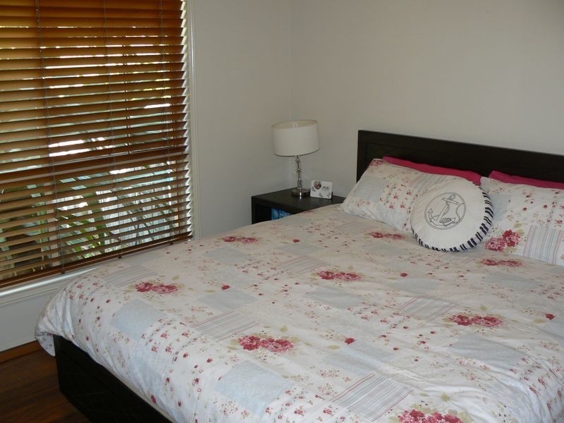 2 Adventure Avenue, Oxenford QLD 4210