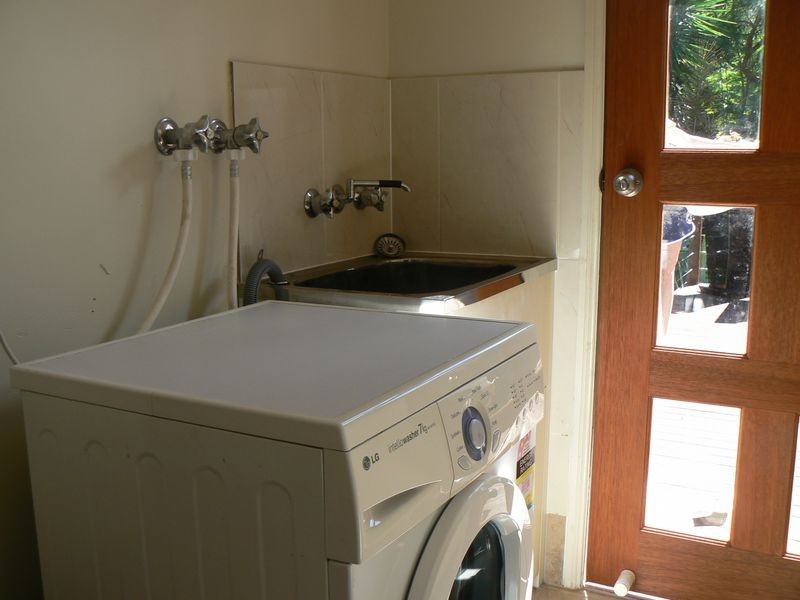 2 Adventure Avenue, Oxenford QLD 4210