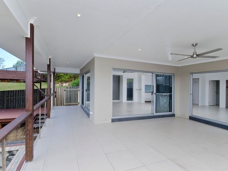3 Rapa Court, Pacific Pines QLD 4211