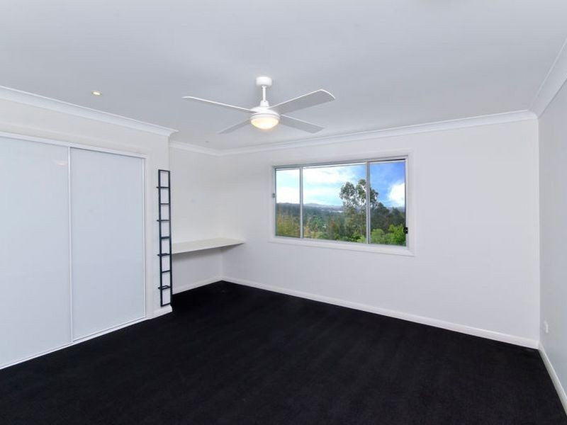 3 Rapa Court, Pacific Pines QLD 4211