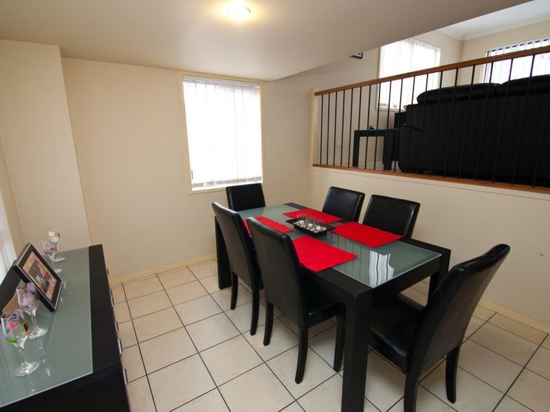 34/141 Pacific Pines Boulevard, Pacific Pines QLD 4211