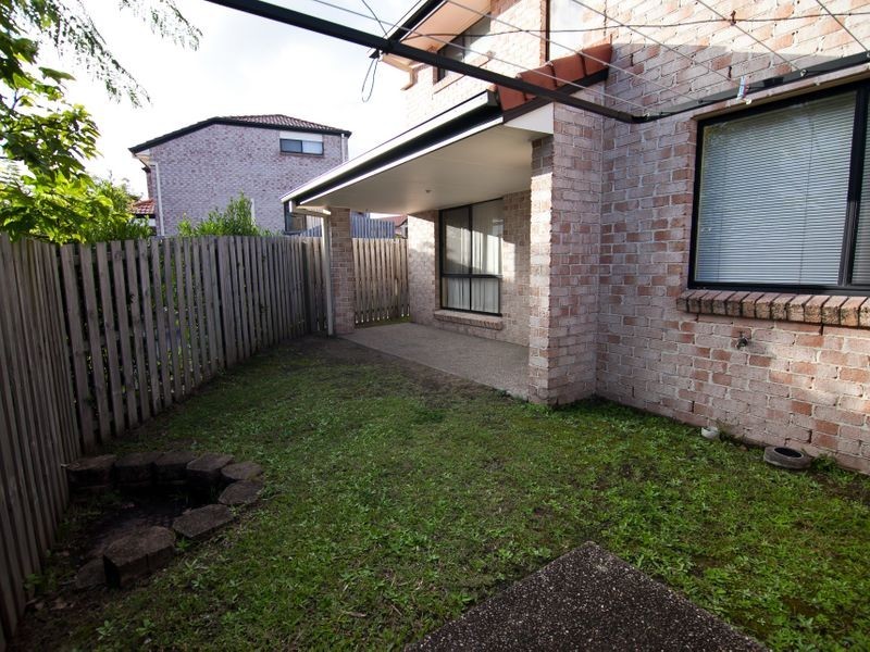 34/141 Pacific Pines Boulevard, Pacific Pines QLD 4211