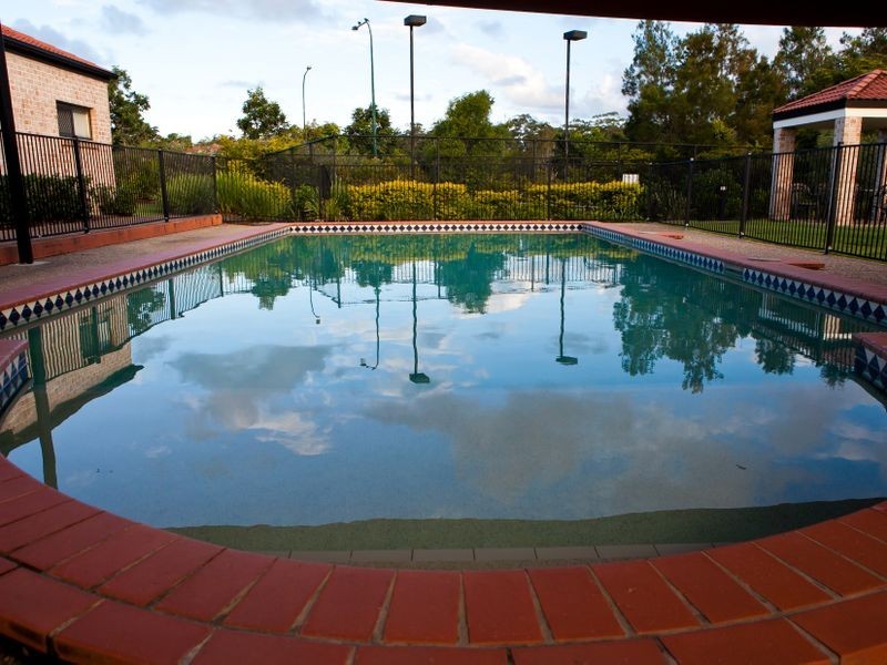 34/141 Pacific Pines Boulevard, Pacific Pines QLD 4211