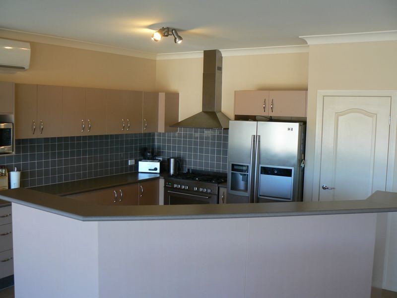 22 Angourie Crescent, Pacific Pines QLD 4211