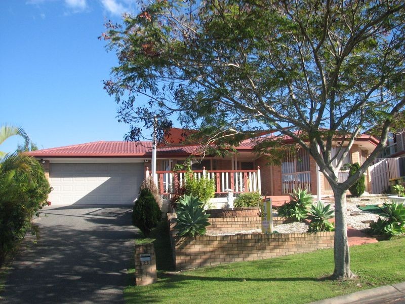 23 Heatons Crescent, Pacific Pines QLD 4211