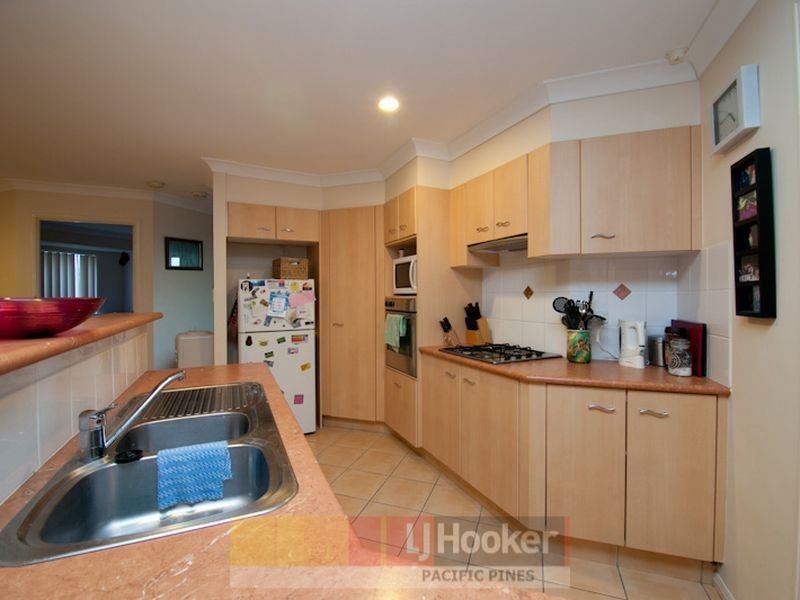 23 Heatons Crescent, Pacific Pines QLD 4211