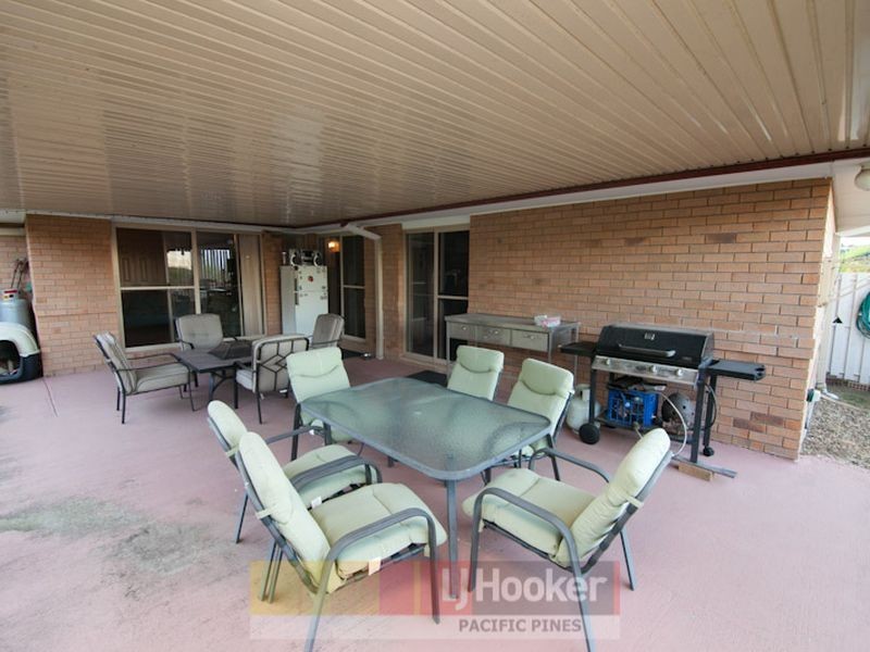 23 Heatons Crescent, Pacific Pines QLD 4211