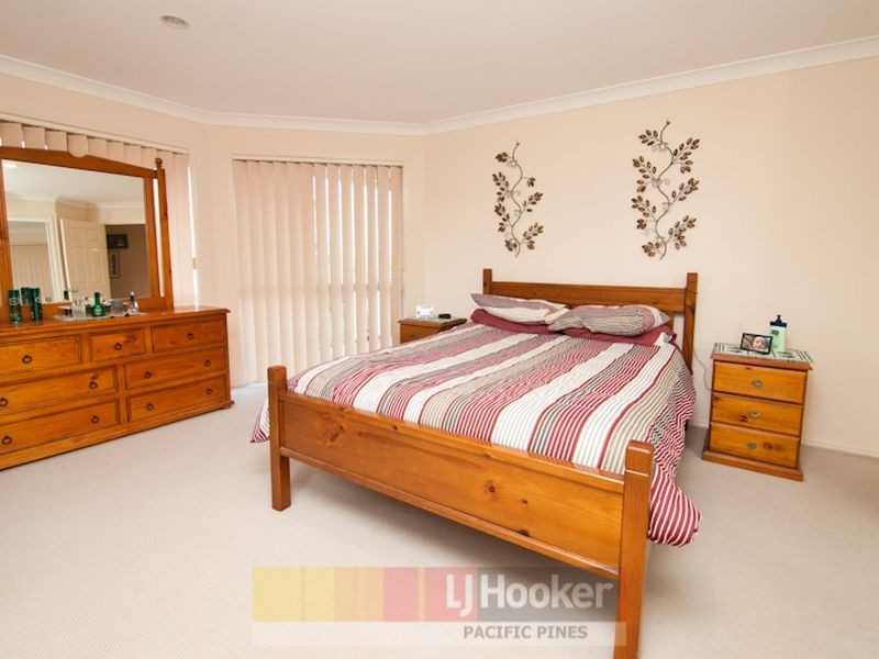 23 Heatons Crescent, Pacific Pines QLD 4211