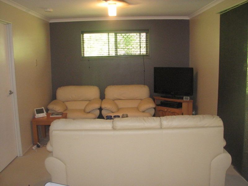 54 Studio Drive, Oxenford QLD 4210