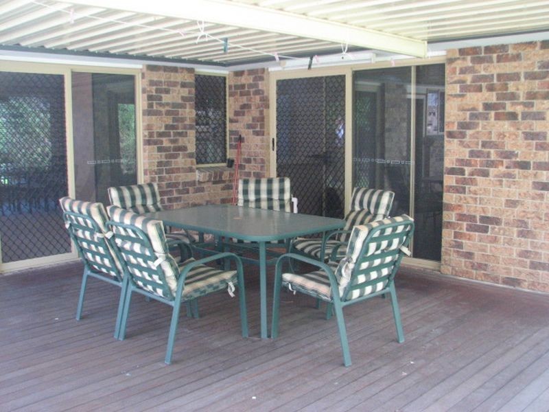 54 Studio Drive, Oxenford QLD 4210