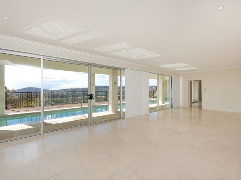 220 Birds Road, Guanaba QLD 4210