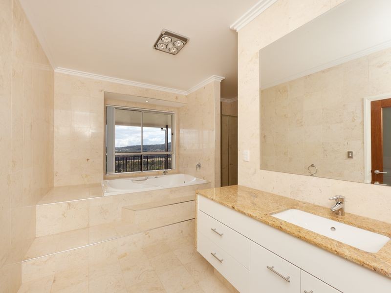 220 Birds Road, Guanaba QLD 4210