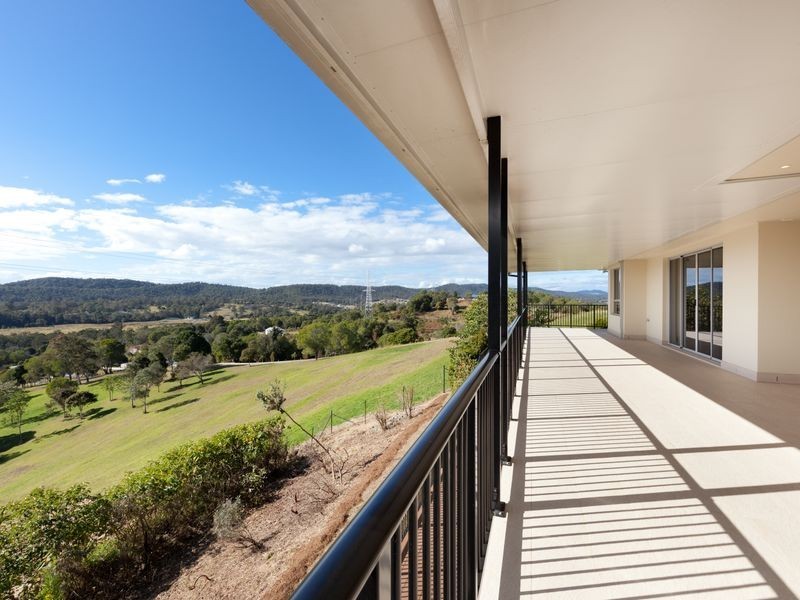 220 Birds Road, Guanaba QLD 4210