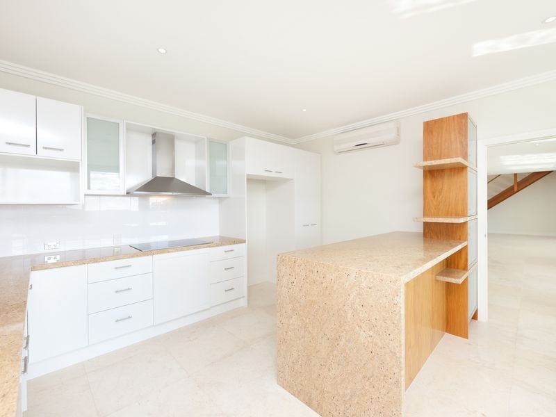 220 Birds Road, Guanaba QLD 4210