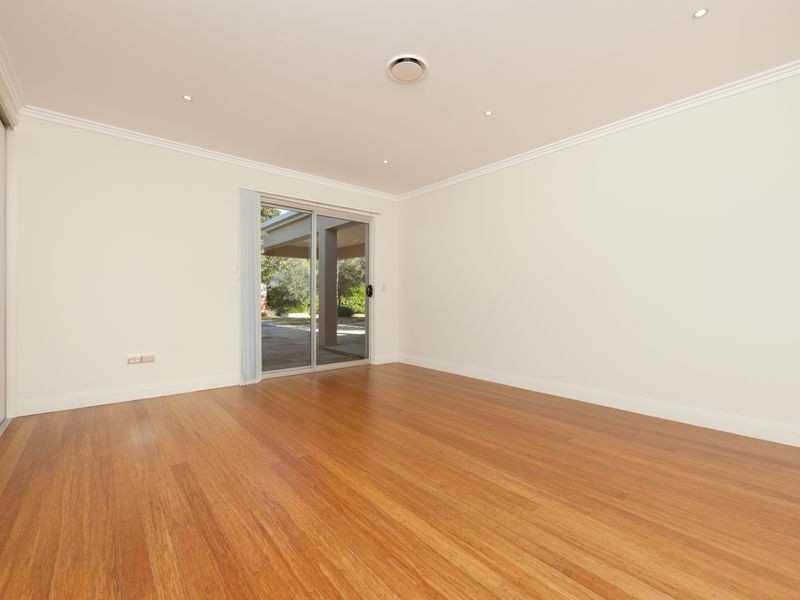 220 Birds Road, Guanaba QLD 4210