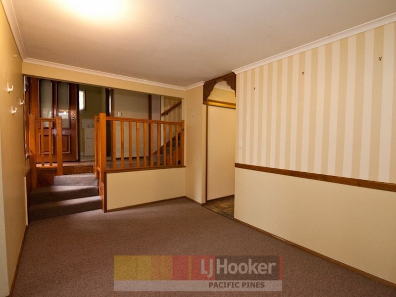 13 Kinabalu Drive, Eagle Heights QLD 4271