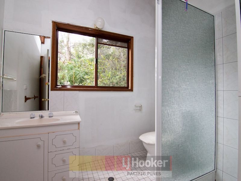 13 Kinabalu Drive, Eagle Heights QLD 4271