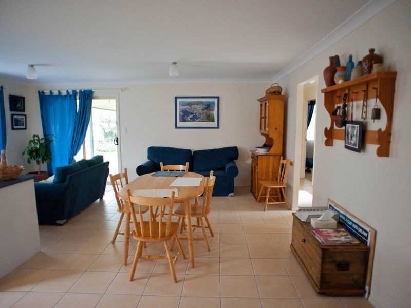 47 Murchison Street, Pacific Pines QLD 4211