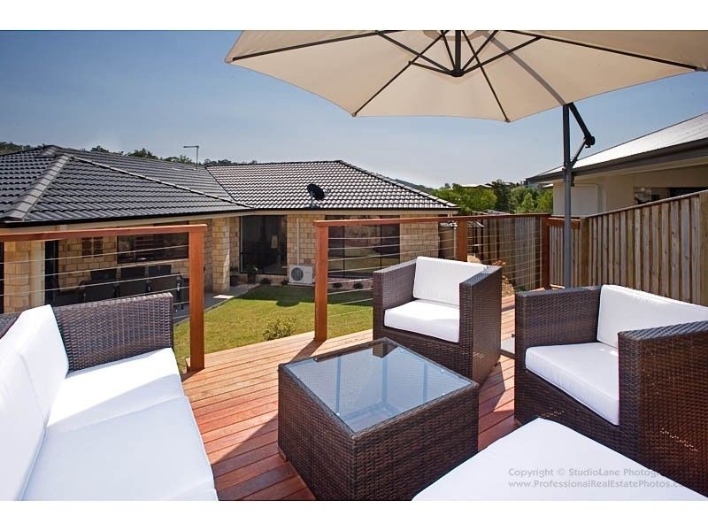 3 Tooma Place, Pacific Pines QLD 4211