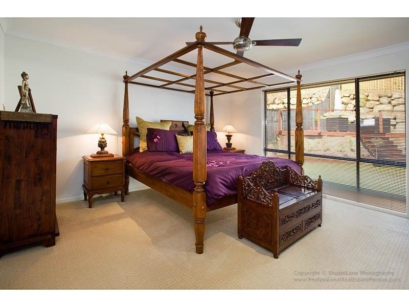 3 Tooma Place, Pacific Pines QLD 4211