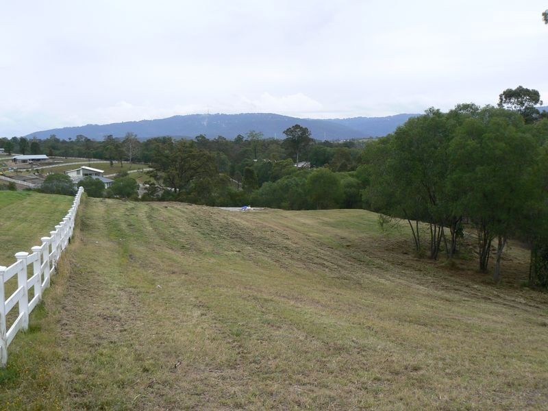 1 Huntington Drive, Maudsland QLD 4210