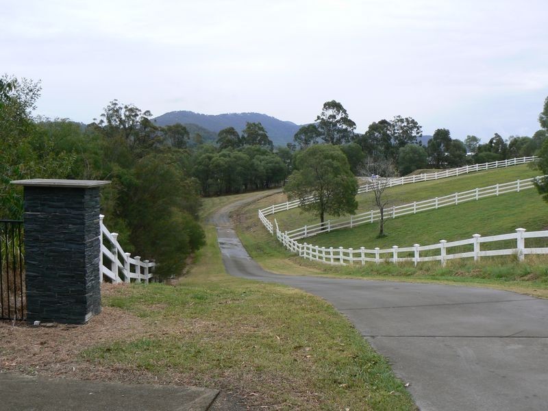 1 Huntington Drive, Maudsland QLD 4210