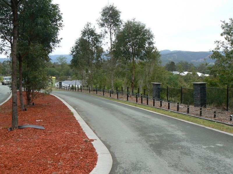 1 Huntington Drive, Maudsland QLD 4210