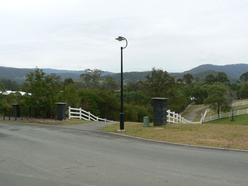 1 Huntington Drive, Maudsland QLD 4210