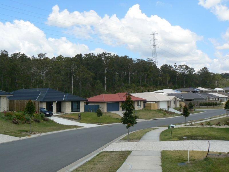 15 Bellinger Key, Pacific Pines QLD 4211