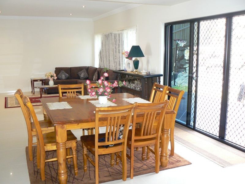 15 Sangster Crescent, Pacific Pines QLD 4211