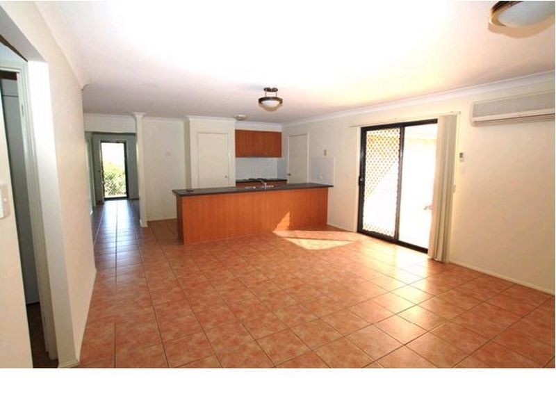 28 Sheffield Circuit, Pacific Pines QLD 4211