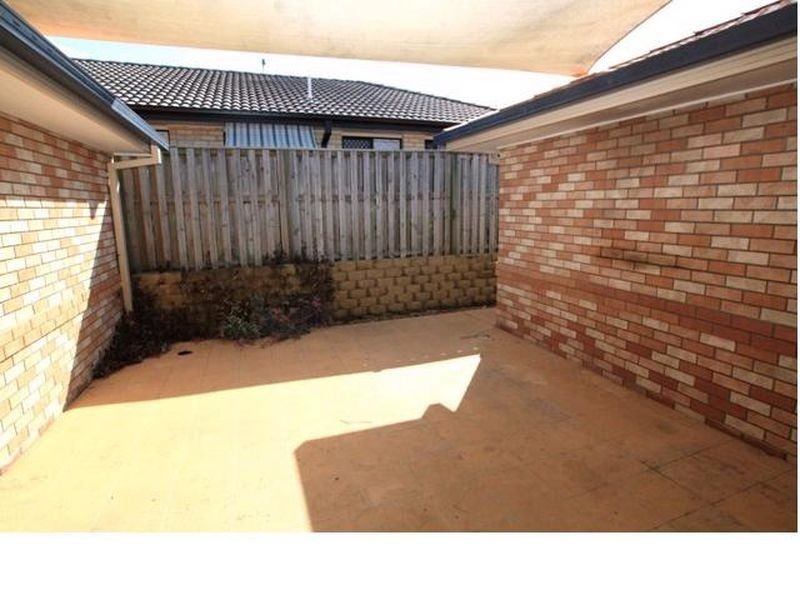 28 Sheffield Circuit, Pacific Pines QLD 4211