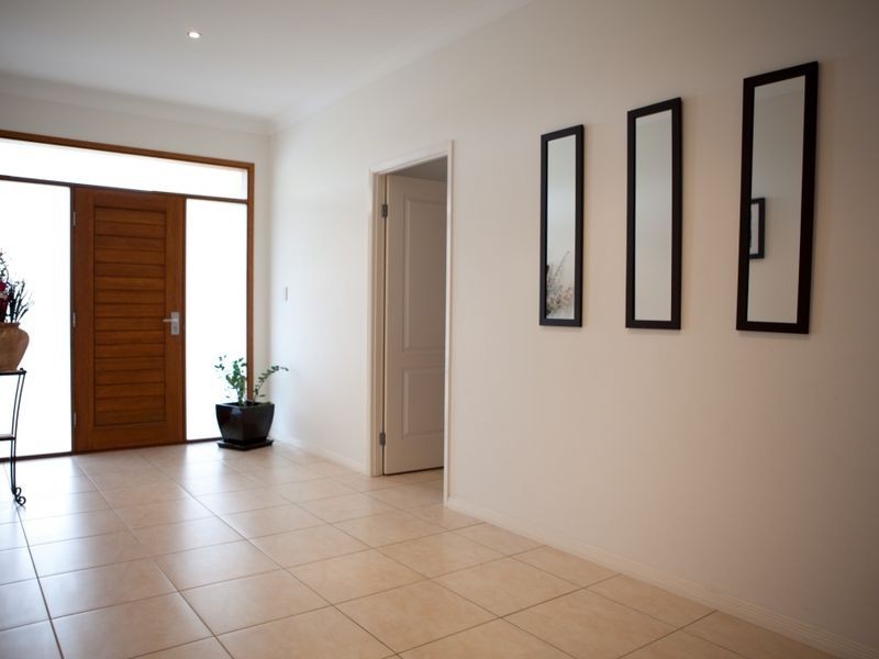 21 Blackheath Terrace, Pacific Pines QLD 4211