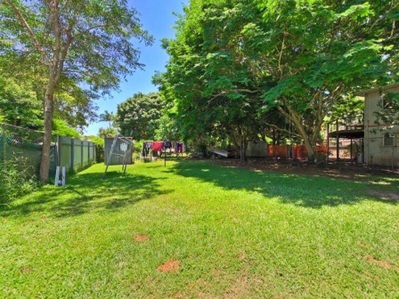11 Baratta Street, Southport QLD 4215