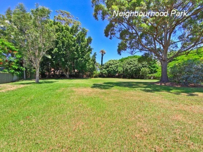 11 Baratta Street, Southport QLD 4215